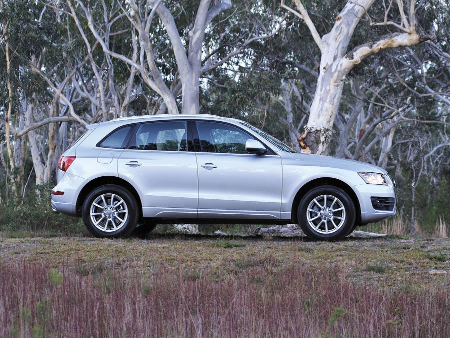  Audi Q5 3.2 Quattro (8R) 2009 года  (AU) (фото 2 из 6)